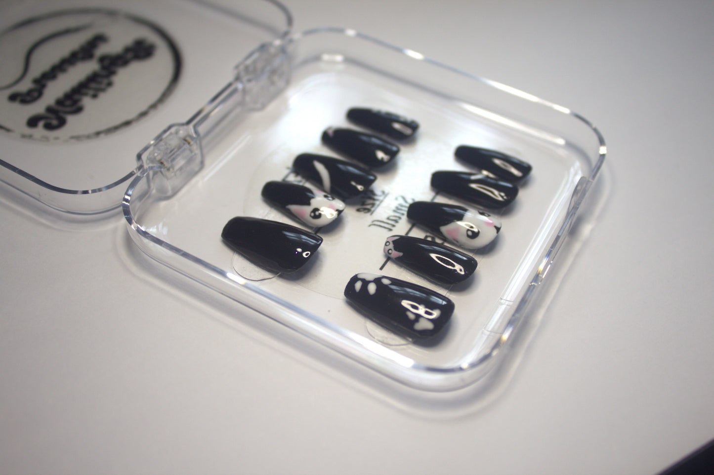 Cat Nails