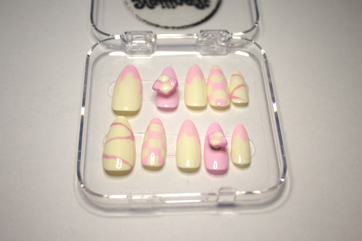Battenberg nails